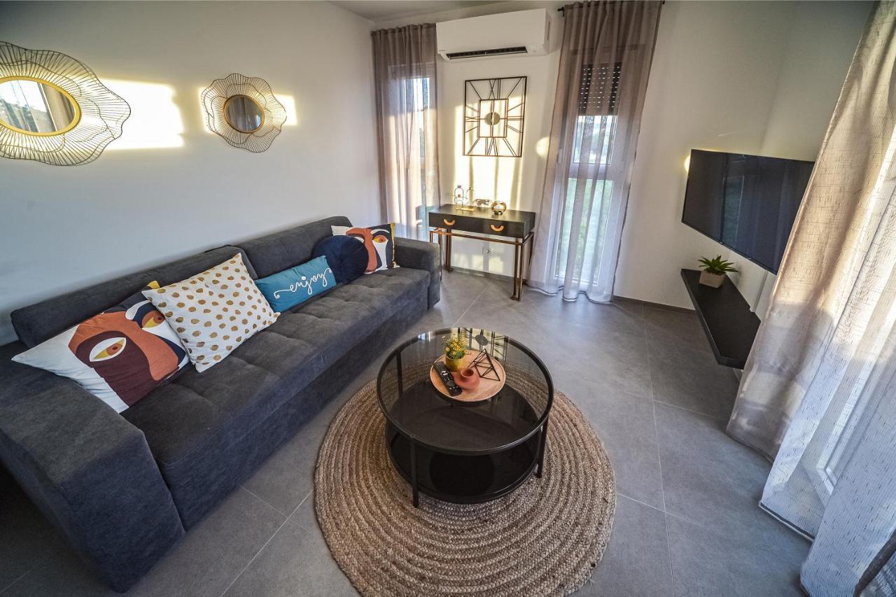 Cube Residence Kaštela Εξωτερικό φωτογραφία